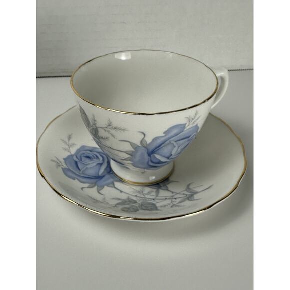 Vintage Royal Imperial Cup & Saucer Bone China England Blue Rose Floral - Picture 4 of 6